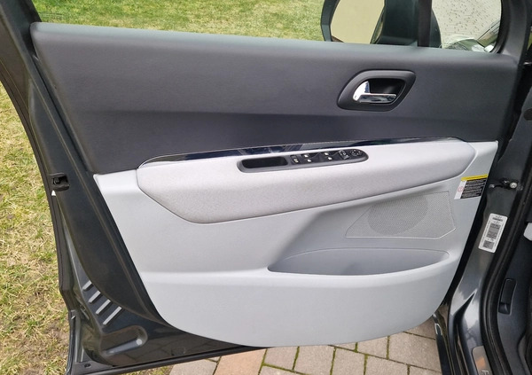 Peugeot 5008 cena 18900 przebieg: 166207, rok produkcji 2010 z Korfantów małe 277